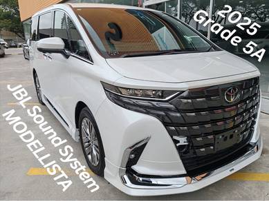 Toyota Alphard Z in Damansara, KUL