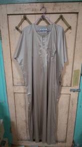 Jubah Terpakai