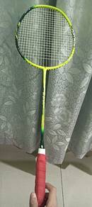 Yonex Axtrox Feel