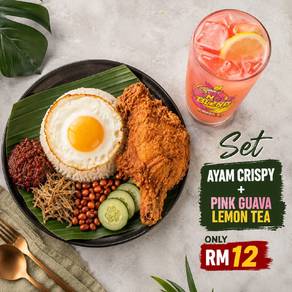 nasi lemak special dan chicken salad