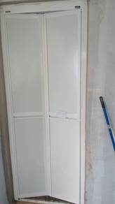 Pintu Lipat Baru