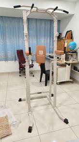 horizontal bar