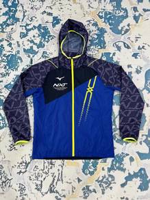 MU4420 Jaket Running Mizuno N-XT
