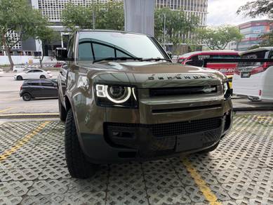 2023 Land Rover Defender 90 P300 SE