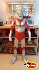 Second Hand Ultraman Figure