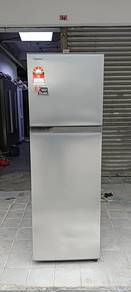 Toshiba 2door fridge refrigerator 373L peti sejuk
