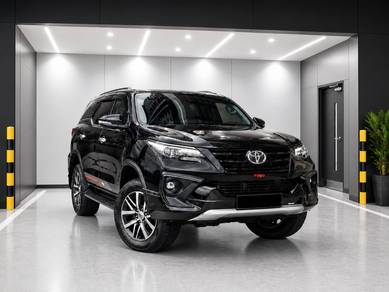 Toyota Fortuner VRZ 4X4 in Kota Kinabalu, SBH