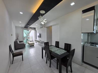 Condominium For Sale in Pinang Laguna