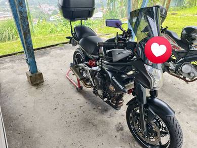 Kawasaki ER-6n