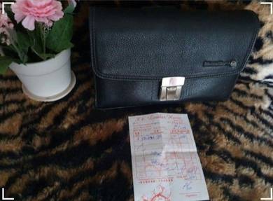 KV Leather House Black Wallet
