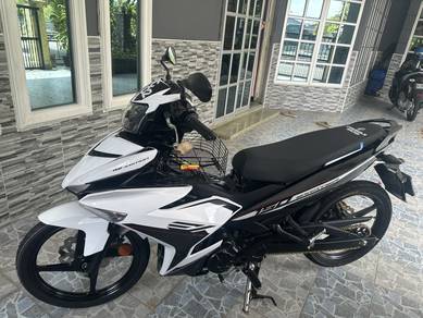 Yamaha Y15ZR