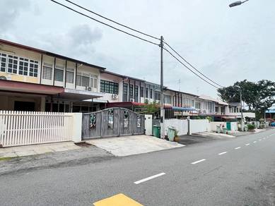 2-storey Terraced House For Sale in Greenlane,PNG