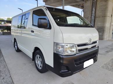 Toyota Hiace in Serdang, KUL