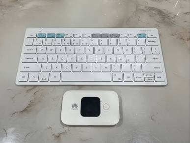 Smart Keyboard & Portable Modem Wifi 4G