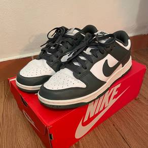 Nike Dunk Low Retro (Vintage Green)