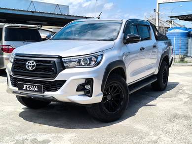 Toyota Hilux BLACK EDITION in Kota Kinabalu, SBH