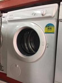 Electrolux Machine Mesin Dryer Kering