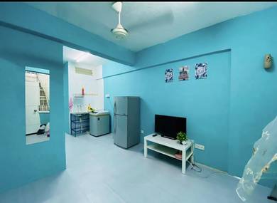 Room in Bayan Lepas, PNG