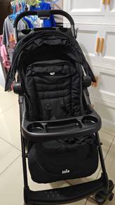 baby stroller