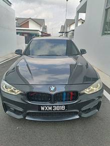 BMW 320i 20i SPORTS (CKD) in Kulai, JHR