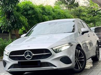 Mercedes Benz A200 200 PROGRESSIVE LINE in Puchong, SGR