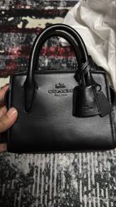 COACH Andrea Carryall Mini
