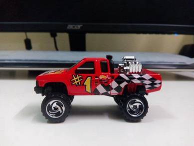 1997 Hotwheels Nissan Hardbody