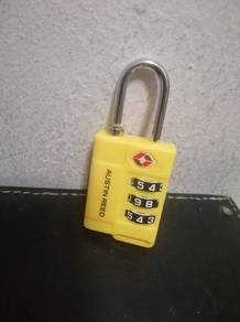 Austin Reed Luggage Bag Lock