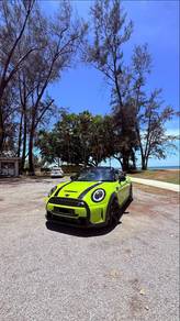 Mini Cooper S S in Kota Kinabalu, SBH