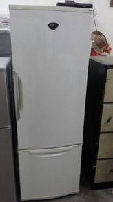 Sejuk Sharp Peti Fridge White Refrigerator Freezer