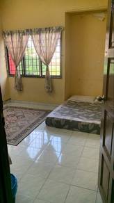 Room in Gombak, SGR