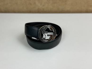 Gucci 411924 Signature Leather Belt