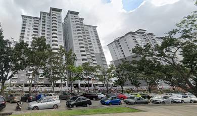 Condominium For Sale in Endah Ria