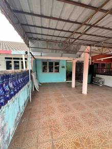 Terraced House For Sale in Rompin,PHG