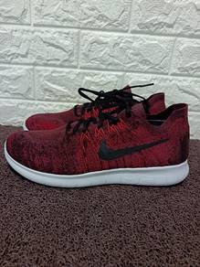 Uk9 Nike Free RN Flyknit Running