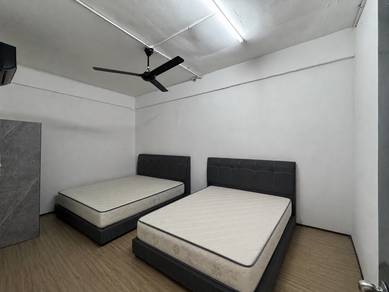 Room in Telok Panglima Garang, SGR