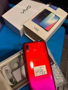 VIVO y93