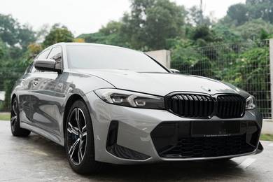 BMW 330i 30i M SPORT in Tanjong Tokong, PNG