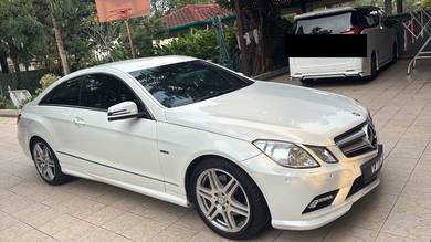 Mercedes Benz E250 250 CGI BlueEFCY AVNTGRDE(CBU) in Petaling Jaya, SGR