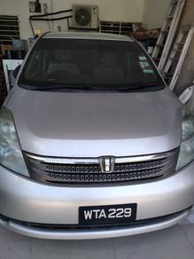 Toyota Isis in Cheras, KUL