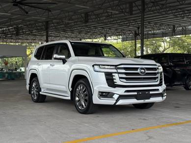 Toyota Land Cruiser ZX in Johor Bahru, JHR
