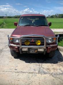 Mitsubishi Pajero in Kepala Batas, PNG