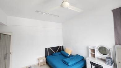 Condominium For Rent in Arena Residence @ The Arena