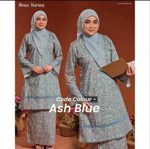 Amna Kurung saiz M