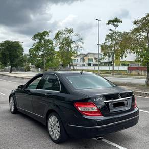 Mercedes Benz C200 200 CGI BlueEFCY AVNTGRDE(CKD) in Semenyih, SGR