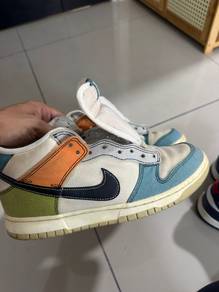 Nike Dunk Low SE "Sanddrift/Multi-Color"