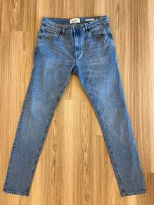 Pull & bear men light blue jeans- super skinny