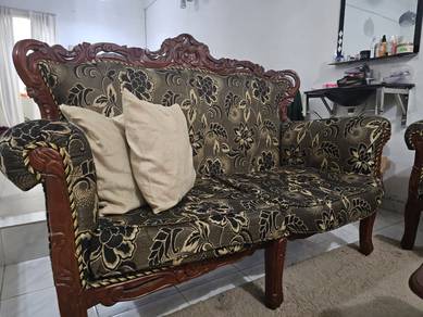 Set Sofa/Kerusi Klasik 3+2+1 + Meja Kopi
