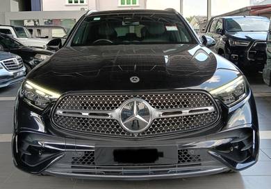 Mercedes Benz GLC300 300 4MATIC in Johor Bahru, JHR