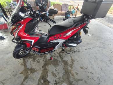 Honda ADV 160
